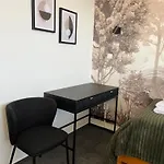 卢娜酒店 招待所 3*