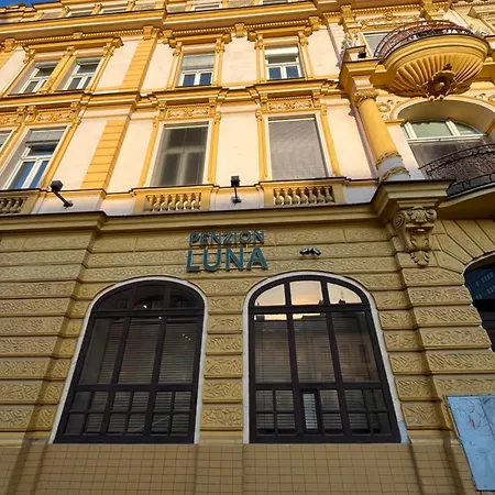 Luna 3* Brno